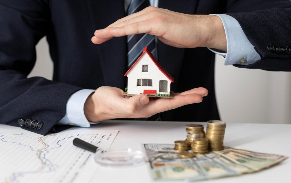What Is a Standard Mortgage Loan?