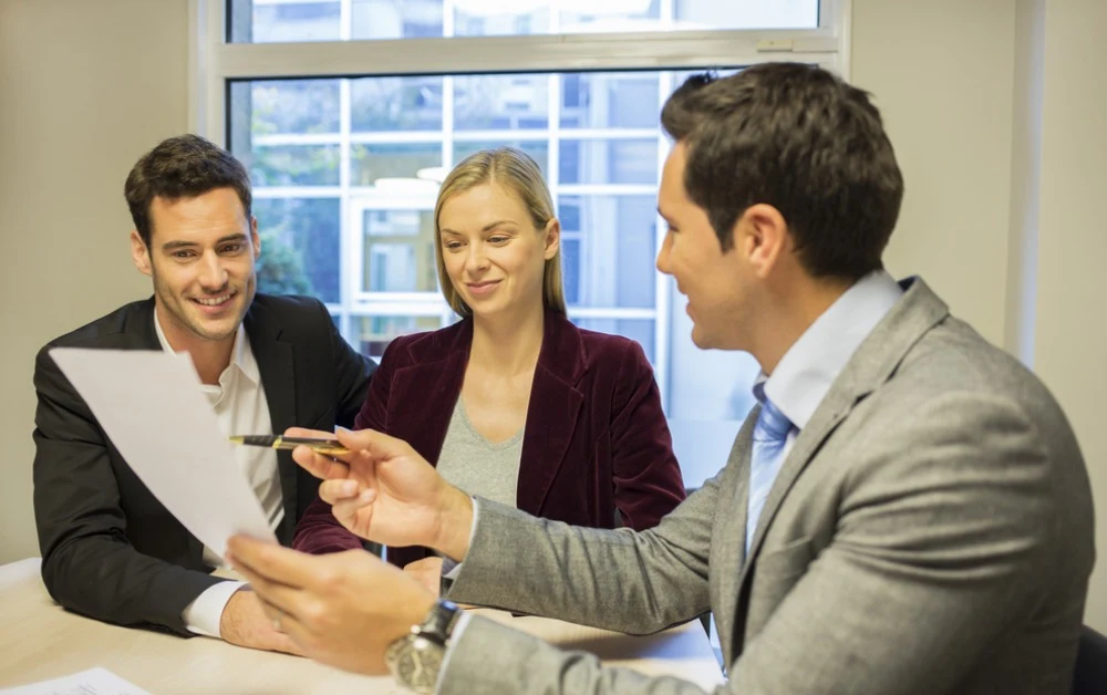 Who Should Use a Mortgage Consultant?